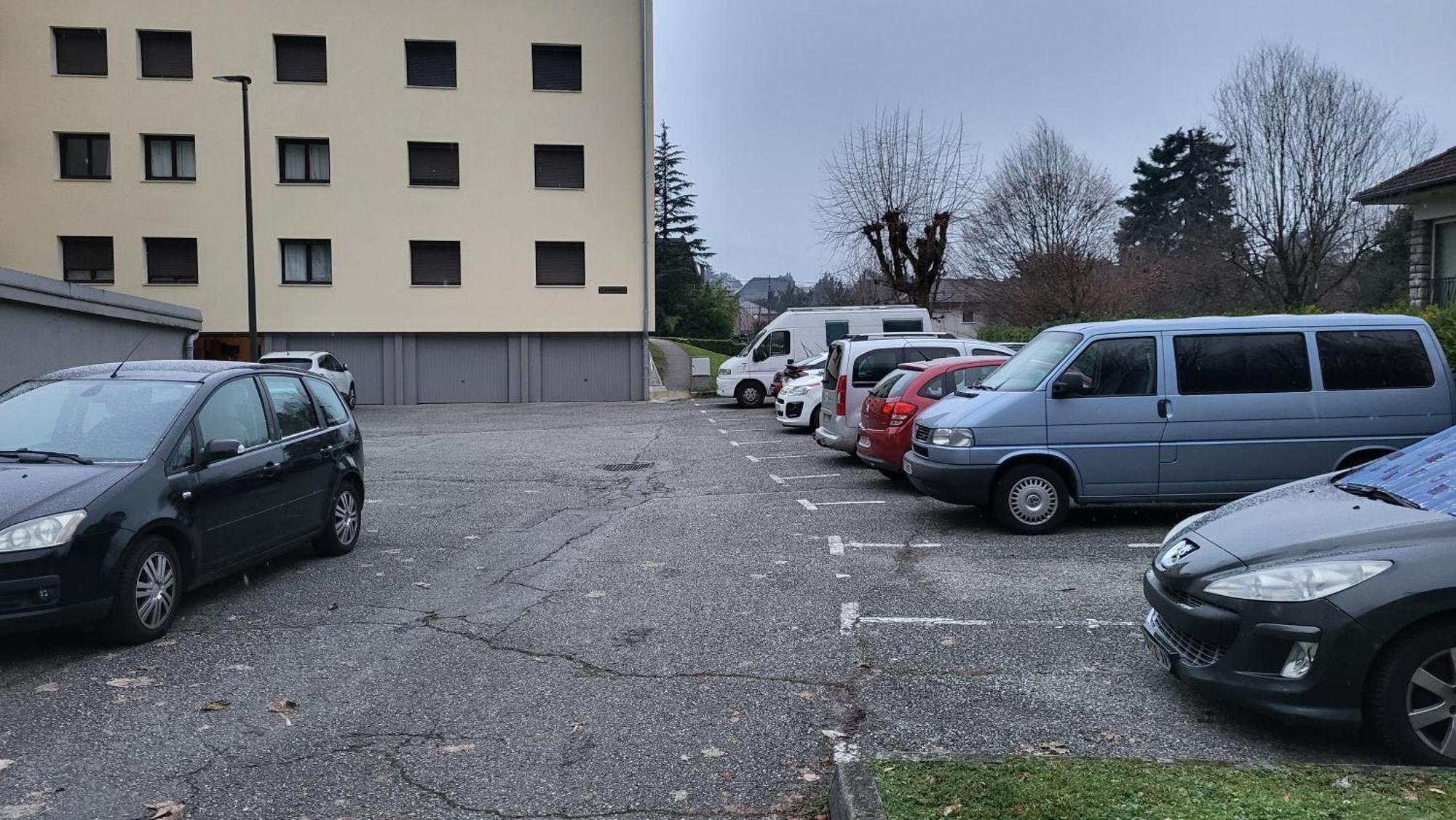 Zen Studio Le Granier Challes Centre - Parking Luaran gambar